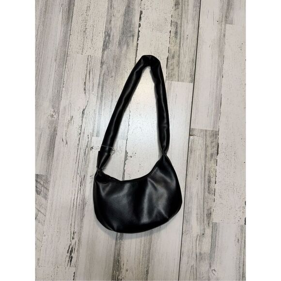 Betsey Johnson Black Faux Leather Shoulder Bag | Soft Hobo Purse with Kiss Print - Picture 4 of 7